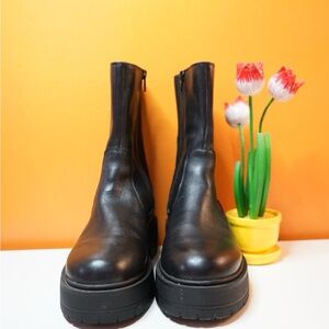 Geox Black Leather Ankle Booties